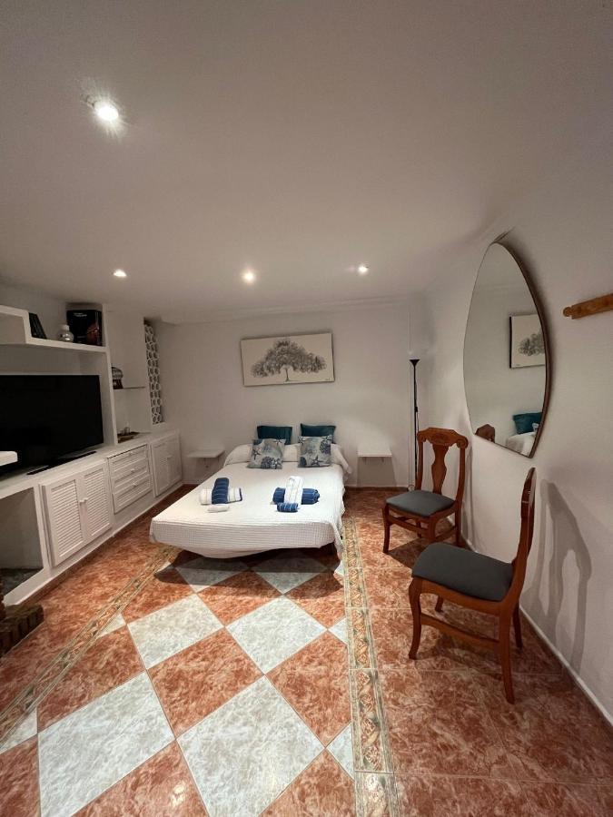 Rosan Leilighet Málaga Eksteriør bilde
